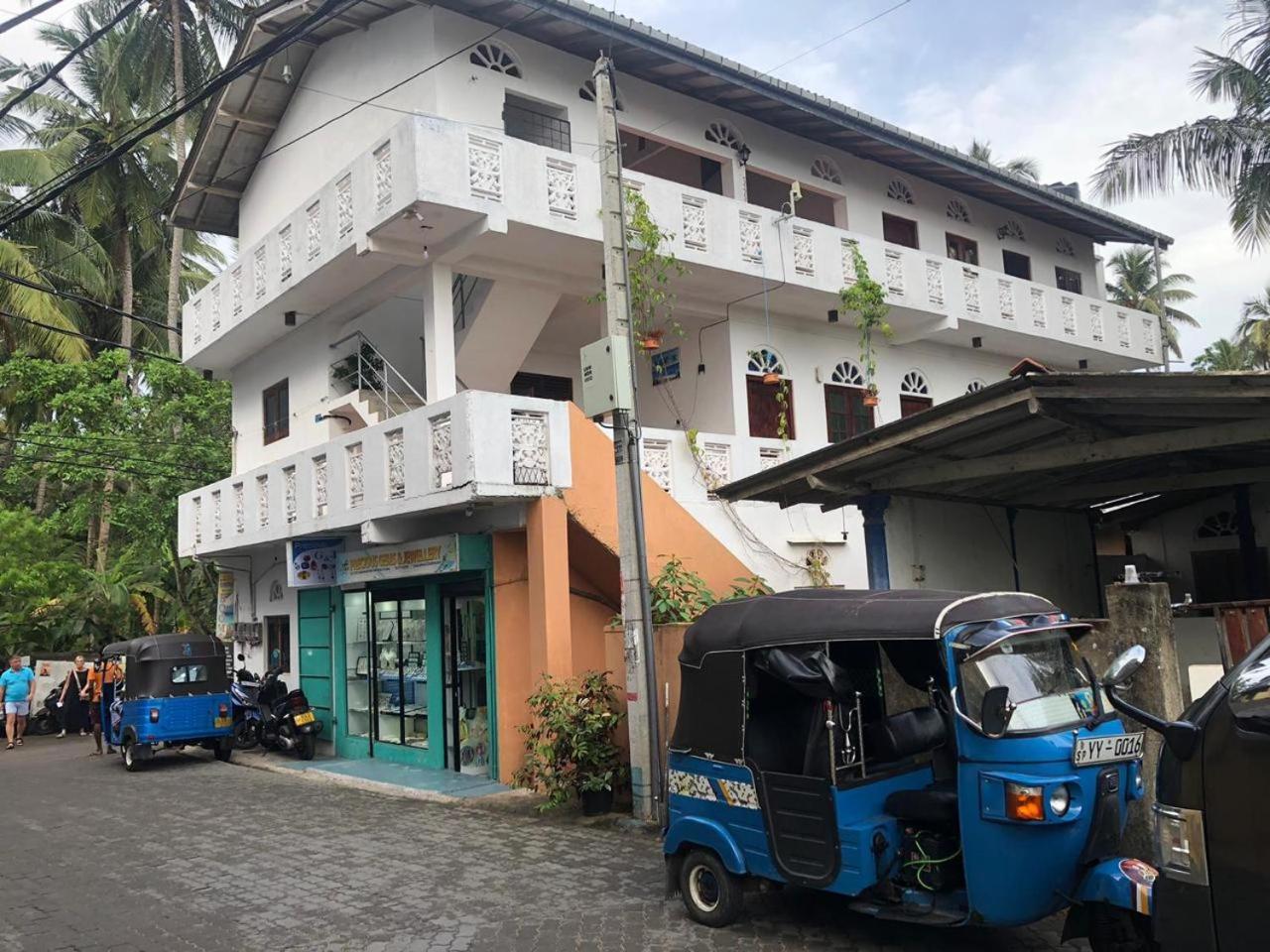 Boomerang Una With Free Scooter Bike Unawatuna Ngoại thất bức ảnh